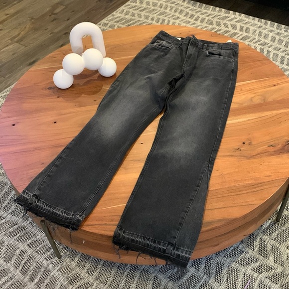 😀 Used like new Men’s size 32 flare jeans - Picture 2 of 15